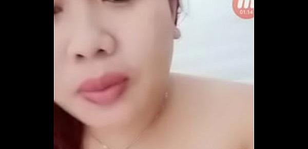  Live Indonesian girl masturbation and Show Big Boobs